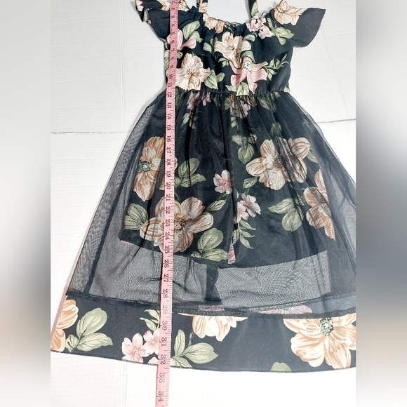 SHEIN Young Girls' Floral Pattern Splice Mesh Romper Dress With Spaghetti Straps - Picture 8 of 9